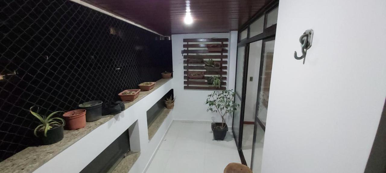Muito Confortavel - Edificio Praia Das Ostras 구아라파리 외부 사진